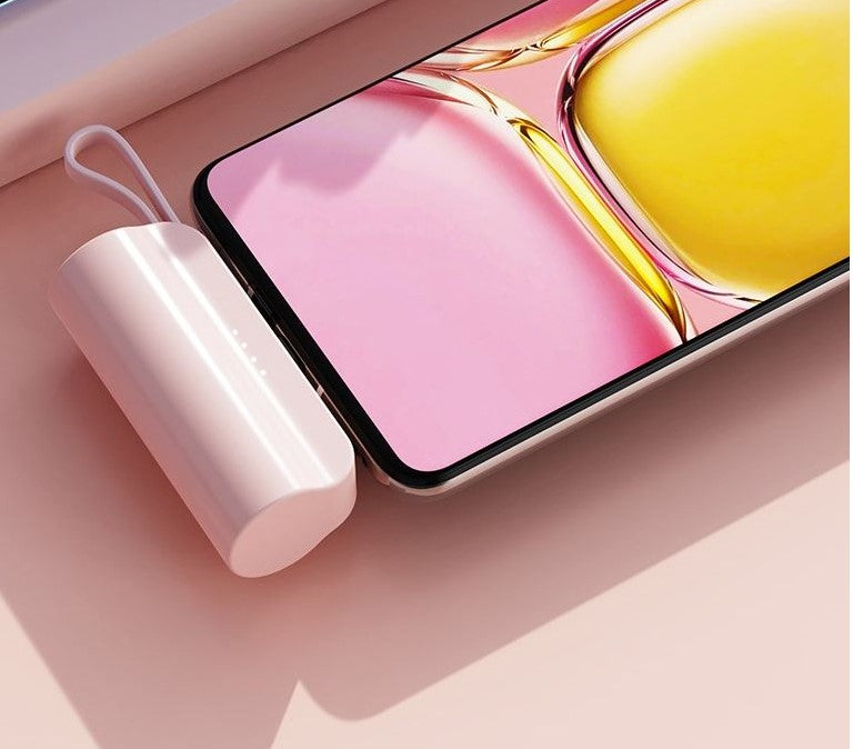 8000Mah Mini Power Bank With Lightning Pin And Type C Cable